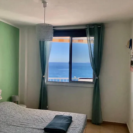 Apartment Con 2 Da Letto Vista Al Mar *